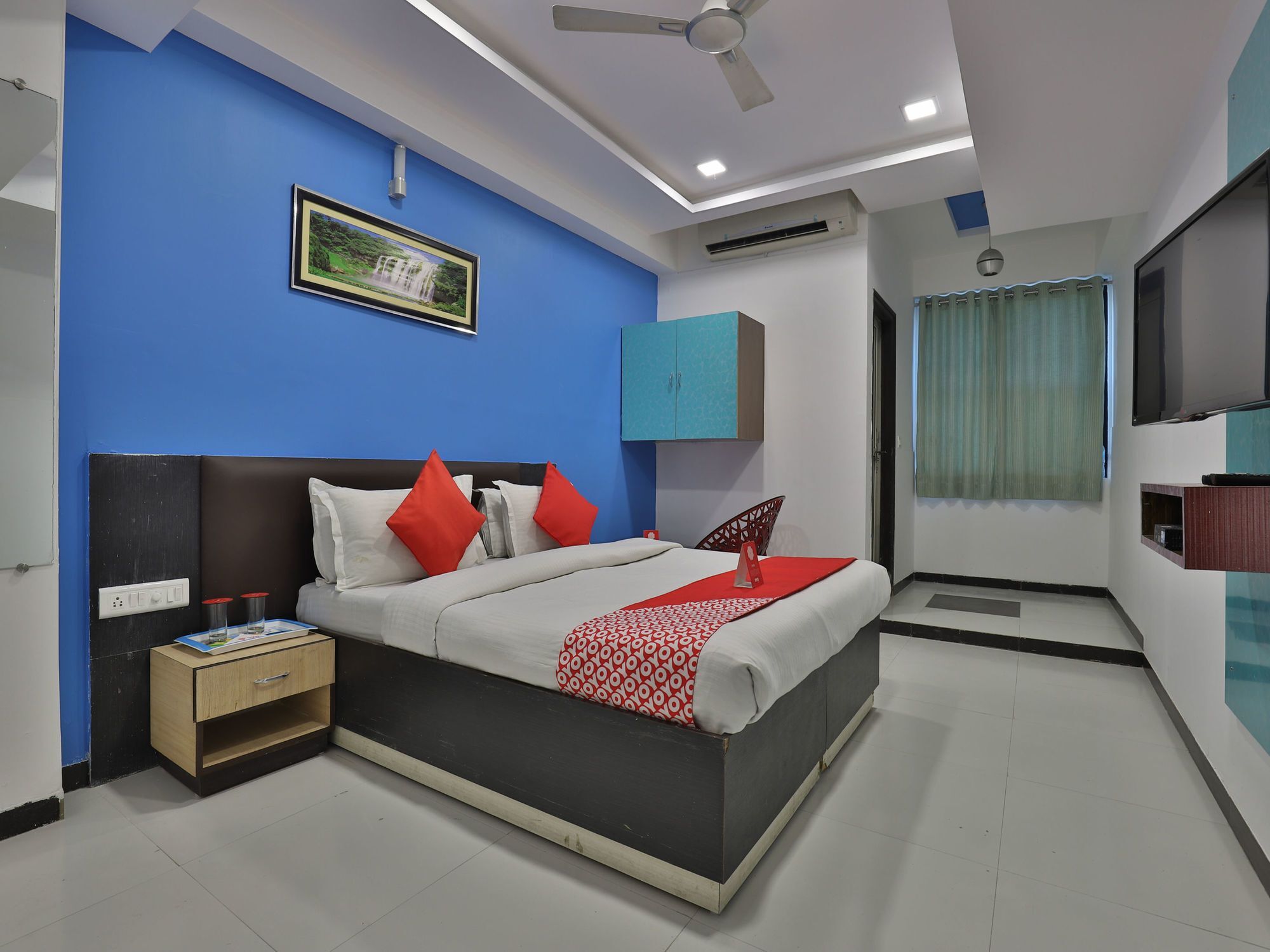 Hotel Hillton Gandhinagar Esterno foto